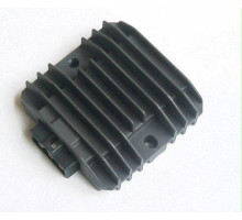 РЕГУЛЯТОР НАПРУГИ TOURMAX KAWASAKI ZX 400 '87-'93, ZX 500/550 '88-'89, ZX 600 '87-'92, VN 750 '86-'93, VN 1500 '88-'92, ZR 750 '91-'93, ZX 250 '89-'93, ZL 4 00 '88-'94 (OEM:21066-1055) (ВИРОБ