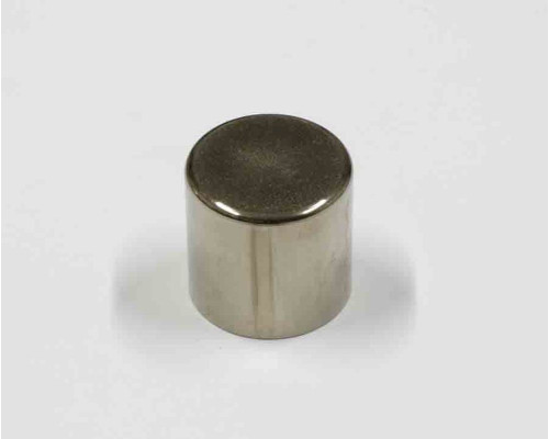 Поршень переднього гальмівного супорта tourmax kawasaki vn 800 '96-'06, vn 1500 '96-'00, vn 1600, vn 1500n, kle 650, ex 650 '08, (oem:43048-1073) (made in japan)
