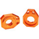 Scar racing napinacze (napinacz) ЗАДНІnej o?ki (osi) ktm sx / sxf / exc 125 / 250 / 450 / 530 '08-'12, exc / excf '08-'24 (?r 20mm) КОЛІР ПОМАРАНЧЕВИЙ (kpl.-2szt.)