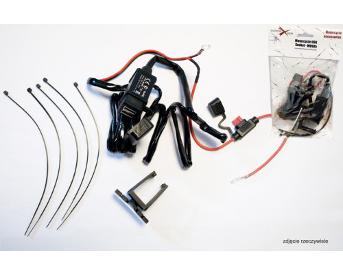 Biketec BTMUS28 мотомотоциклетне гніздо USB x2 з запобіжником монтаж на плоску поверхню або на кермо чорний