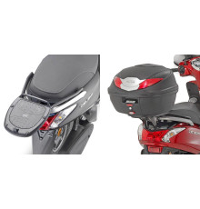 Givi Стелаж для центрального кофра Monolock без плити YAMAHA D’elight 125 2017-2018 чорний