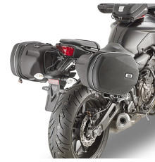 Givi 3D600 Стелаж для бокових сумок для YAMAHA MT-07 2018 Чорний