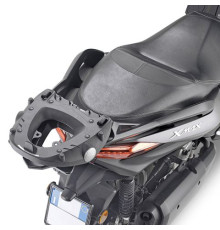 Kappa Стелаж для центрального кофра YAMAHA X-Max 125/300/400 '17-20 чорний