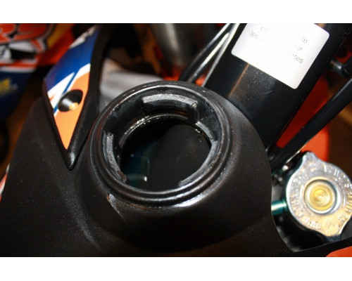 Twin Air, Fuel Filter, Фільтр Впуску Палива, KTM SXF/EXCF TPI 250/300/350/450 '11-'24; Husqvarna FE/FC 250/300/350/450 TPI '14-'24; Gas Gas EC/EX 250/300 '21-'24