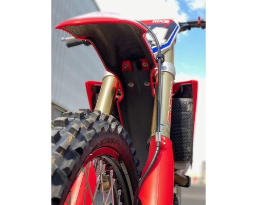 Twin Air Mud Deflector Foam YAMAHA YZ 250F '19-22', YZ 450F '18-21', Протибрудна наклейка, Чорний