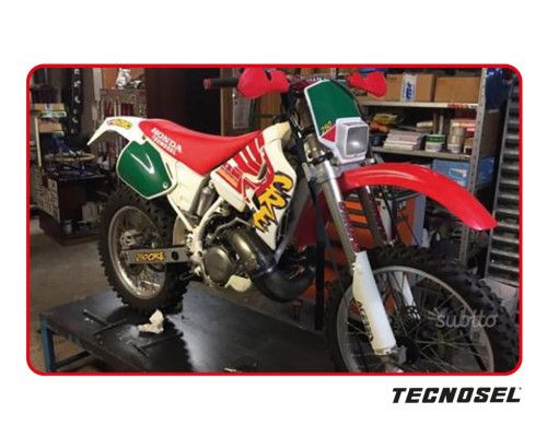 Tecnosel (blackbird) набір декалей (наклейок) HONDA cr 125 '93-'94, cr 250 '92-'94, replica team HONDA enduro '94 колір червоний/білий/жовтий