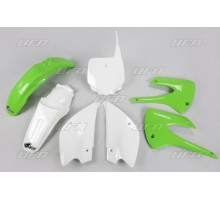 Комплект пластикових  UFO kawasaki kx 85 '01-'13 рестайлінг колір oem '13 (зелений/білий) (ka218ke999) (ka218ke999)