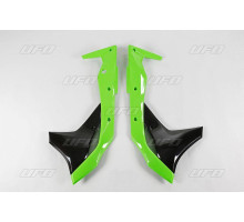 Ковпачки радіатора UFO kawasaki kxf 250 '17-'20 колір oem '17-'18 та '20 (зелений/чорний)