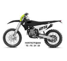 UFO 2025/04 ПЛАСТИКОВИЙ НАБІР (FULL KIT) Z КришкаMI TELESKOP?W (Амортизатор) HONDA CRF 250 R / 450 R '25-, КОЛІР ЧОРНИЙ / БІЛИЙ