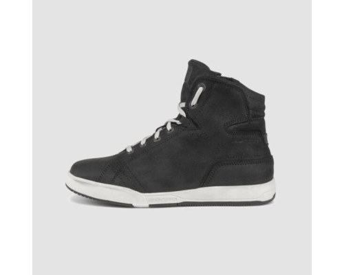 FORMA BUTY SWIFT X FIT DRY KOLOR CZARNY/BIAŁY ROZMIAR 43